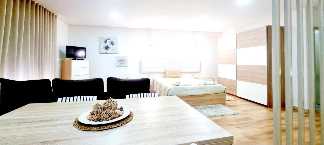 Imperial Apartment 1, 2 E 3 Брага Екстериор снимка